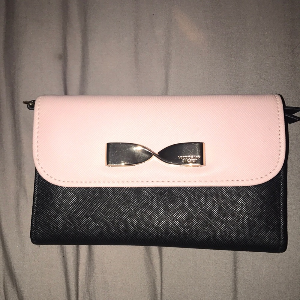 VICTORIA's SECRET PINK AND BLACK WALLET